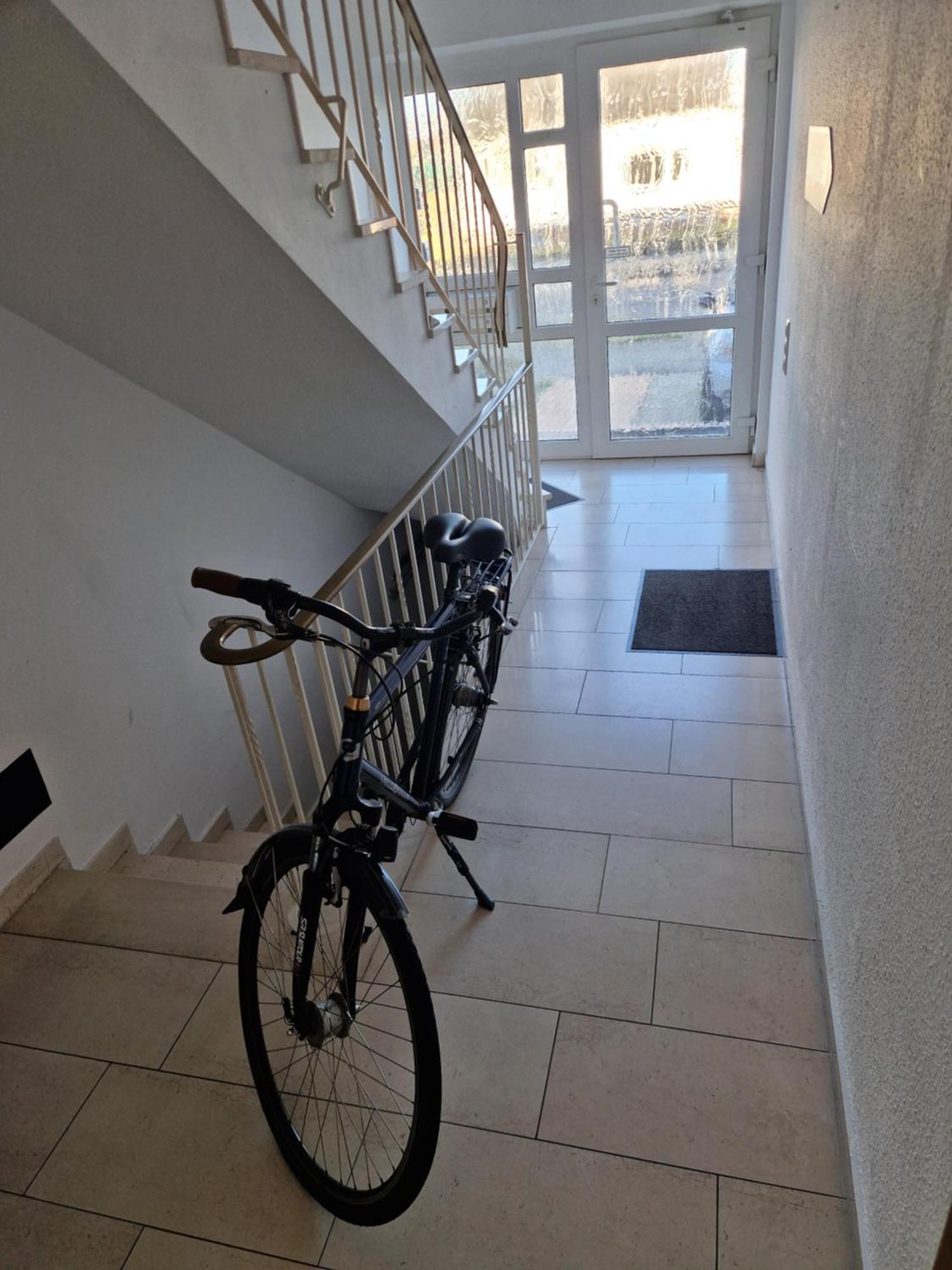 Einzelzimmer In Ruhiger Lage --- Check-In Mit Schluesselkasten เมพเพิน ภายนอก รูปภาพ